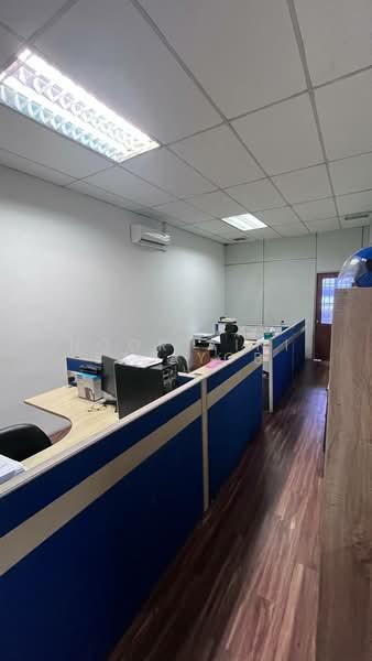 Shop / Office for Sale in Seksyen 7 (Shah Alam) - Noor Aini Bt Ayob - Interior - PropertyGuru.com.my