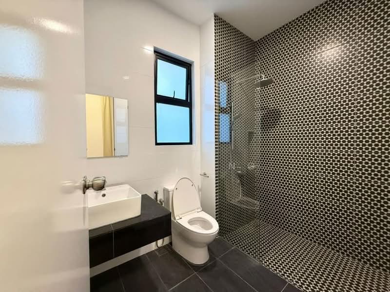 Semi-Detached House for Sale in Eco Ardence (Setia Alam) - Lucas Ng - Bathroom - PropertyGuru.com.my