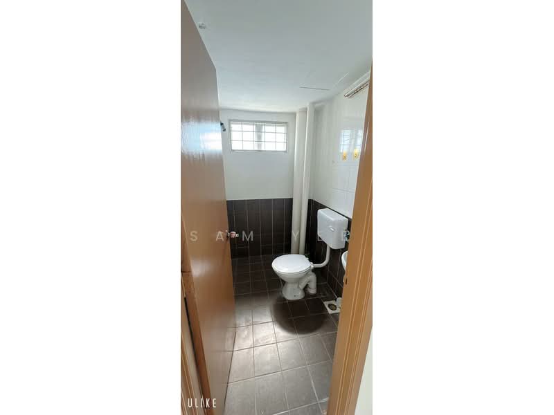 Condominium for Rent at Pangsapuri Saujana Gombak - Sam Yee - Bathroom - PropertyGuru.com.my
