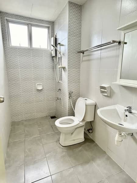 Apartment for Sale at Austin Suites (Permata Austin) - Coco Feng Lily - PropertyGuru.com.my