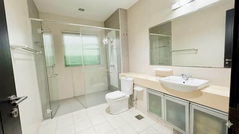 2-storey Terraced House for Sale in USJ Heights (Subang Jaya) - Fatin Azemi - Bathroom - PropertyGuru.com.my