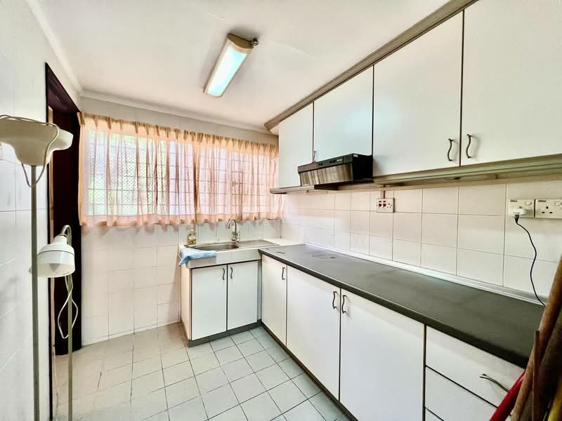 Condominium for Sale at Tivoli Villas - Ashraf Azwan - Kitchen - PropertyGuru.com.my