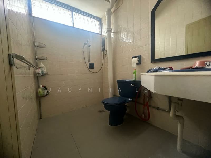 Semi-Detached House for Sale in Sungai Ara (Penang) - Jacyntha Lee - Bathroom - PropertyGuru.com.my