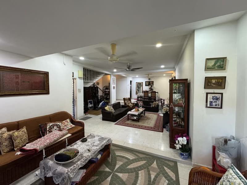 Rumah Teres 2 Tingkat untuk Dijual di Seksyen 4 (Shah Alam) - Noor Aini Bt Ayob - PropertyGuru.com.my