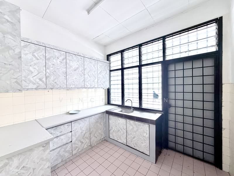 1-storey Terraced House for Sale in Bandar Sri Damansara (Selangor) - Vincent Tan - PropertyGuru.com.my