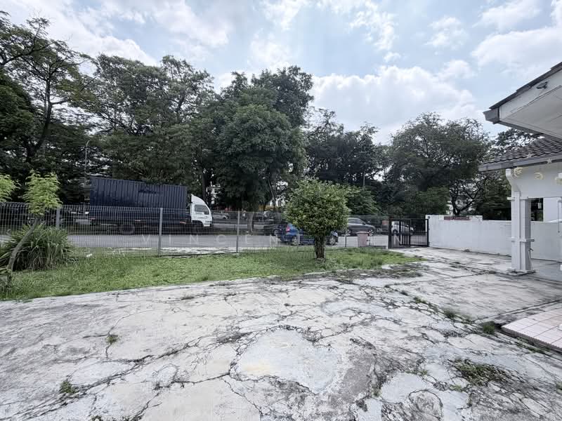 1-storey Terraced House for Sale in Bandar Sri Damansara (Selangor) - Vincent Tan - PropertyGuru.com.my