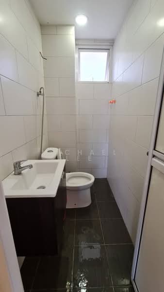 Apartment for Sale at SD Apartments - Michael Lee - Bathroom - PropertyGuru.com.my