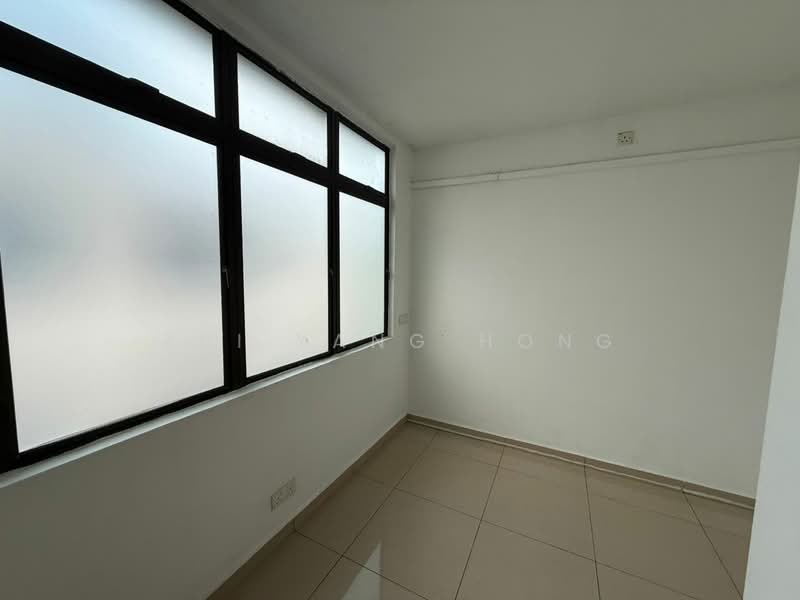 Shop / Office for Rent in Taman Desa Cemerlang (Ulu Tiram) - Zhi Yang Hong - Interior - PropertyGuru.com.my
