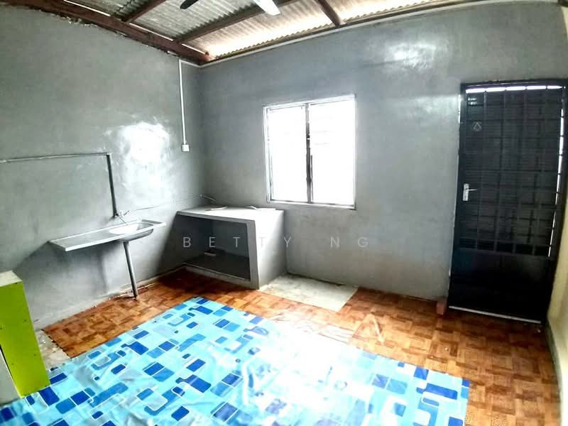 Untuk Dijual - Taman Daya - Jalan Pinang 3, 4