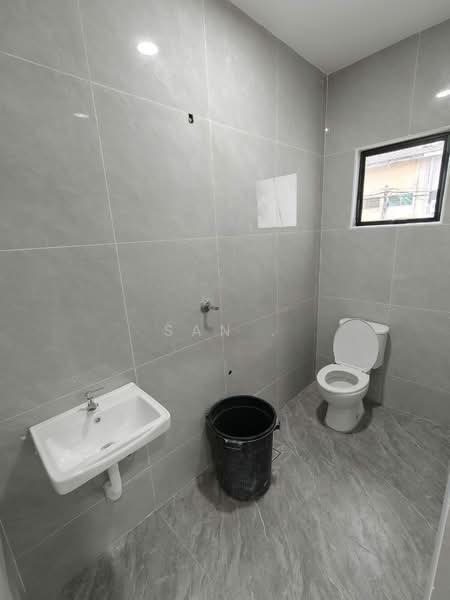 Rumah Teres 2 Tingkat untuk Dijual di Taman Ungku Tun Aminah (Skudai) - San . - PropertyGuru.com.my
