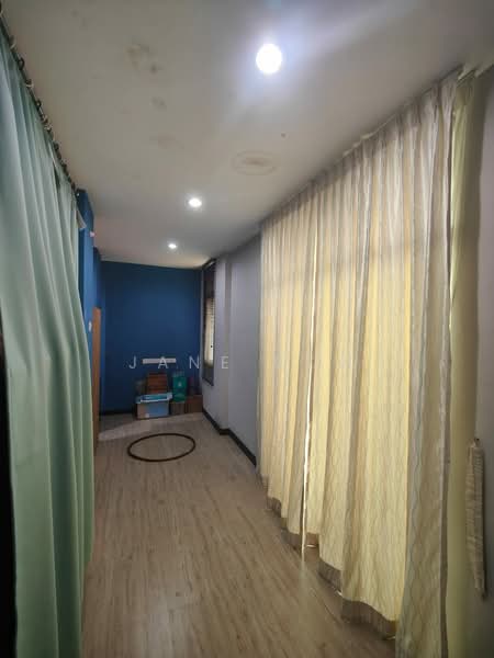 Semi-Detached House for Sale in Taman Desa Juru (Bukit Minyak) - Jane Goh - Corridor - PropertyGuru.com.my