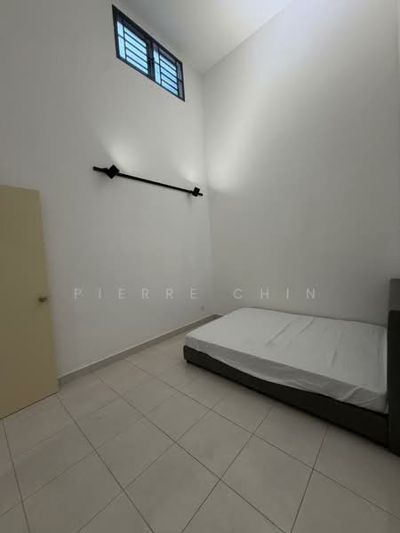 1-storey Terraced House for Rent in Bandar Putra (Kulai) - Pierre Chin - Bedroom - PropertyGuru.com.my