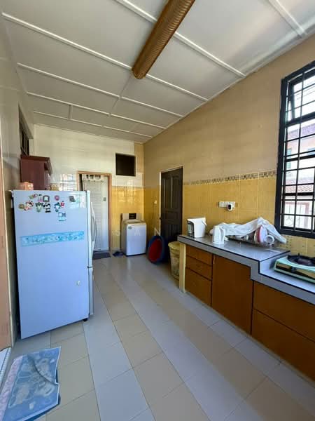 2-storey Terraced House for Sale in Taman Pelangi Indah (Ulu Tiram) - San . - PropertyGuru.com.my