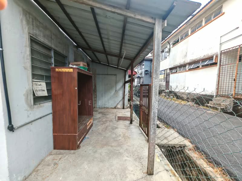 1-storey Terraced House for Sale in Taman Perling (Perling) - Jeff Ang - Exterior - PropertyGuru.com.my