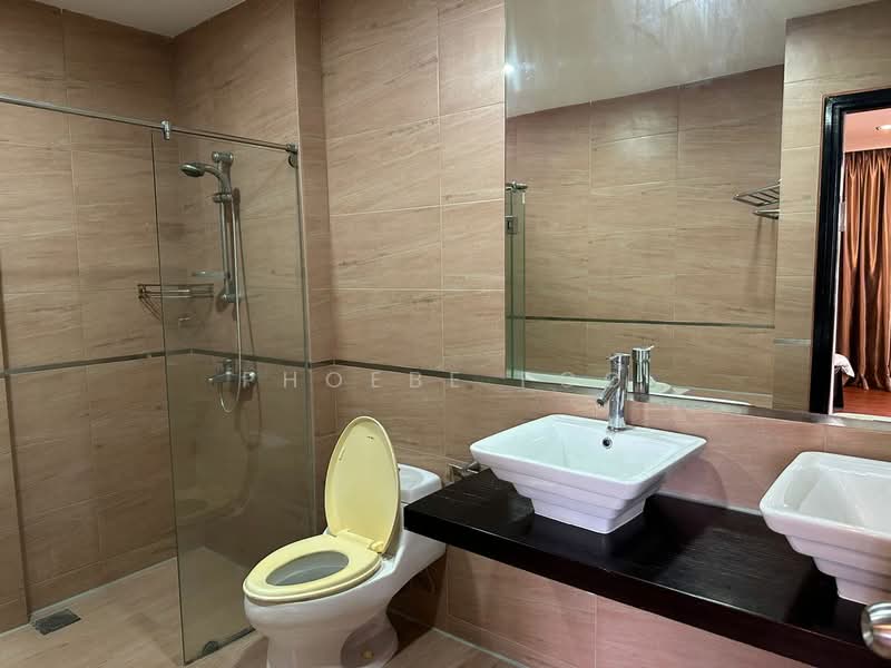 Rumah Bandar untuk Dijual di Taman Pelangi (Johor Bahru) - Phoebe Foo - Bathroom - PropertyGuru.com.my