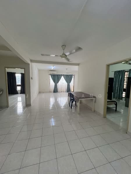 Kondominium untuk Disewa di Palm Spring @ Damansara - Joe Cheang - Living Room - PropertyGuru.com.my