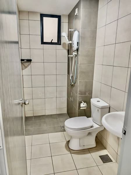 Service Residence for Rent at MIRA at Shorea Park - Derrick Yeong - Bathroom - PropertyGuru.com.my