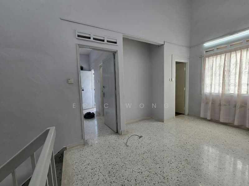 Rumah Teres 2 Tingkat untuk Disewa di Taman Sentosa (Johor Bahru) - Eric Wong - PropertyGuru.com.my
