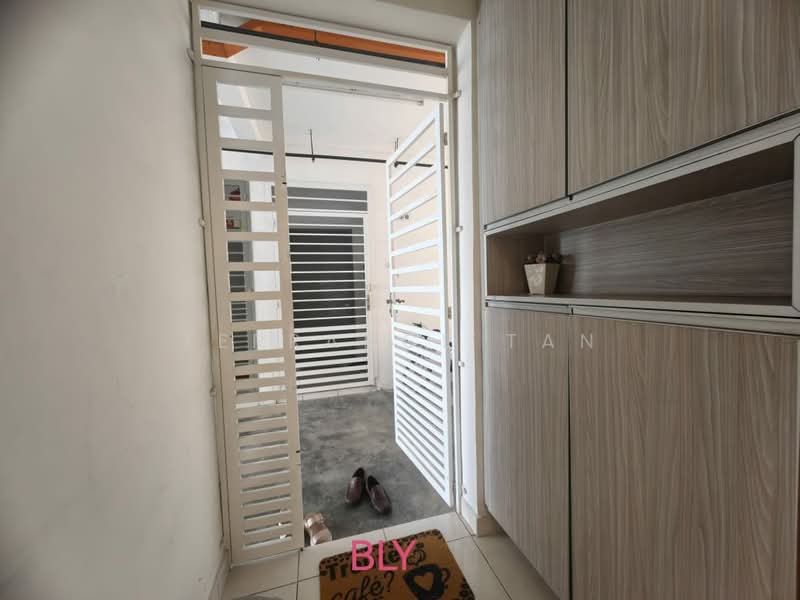 Apartment for Rent at Trifolis - Terrance Tan - Entrance - PropertyGuru.com.my