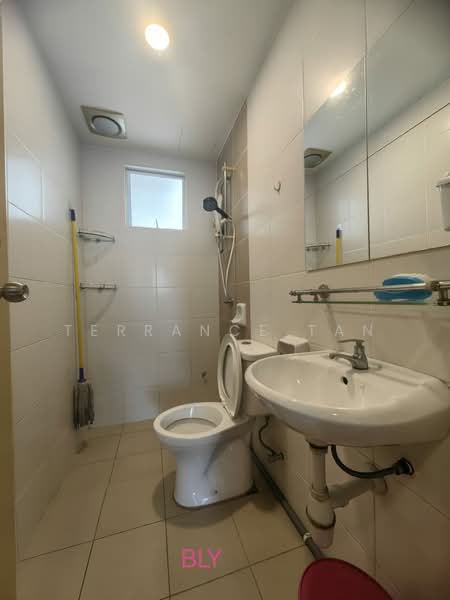 Apartment for Rent at Trifolis - Terrance Tan - Bathroom - PropertyGuru.com.my