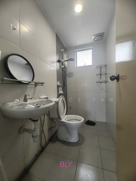 Apartment for Rent at Trifolis - Terrance Tan - Bathroom - PropertyGuru.com.my
