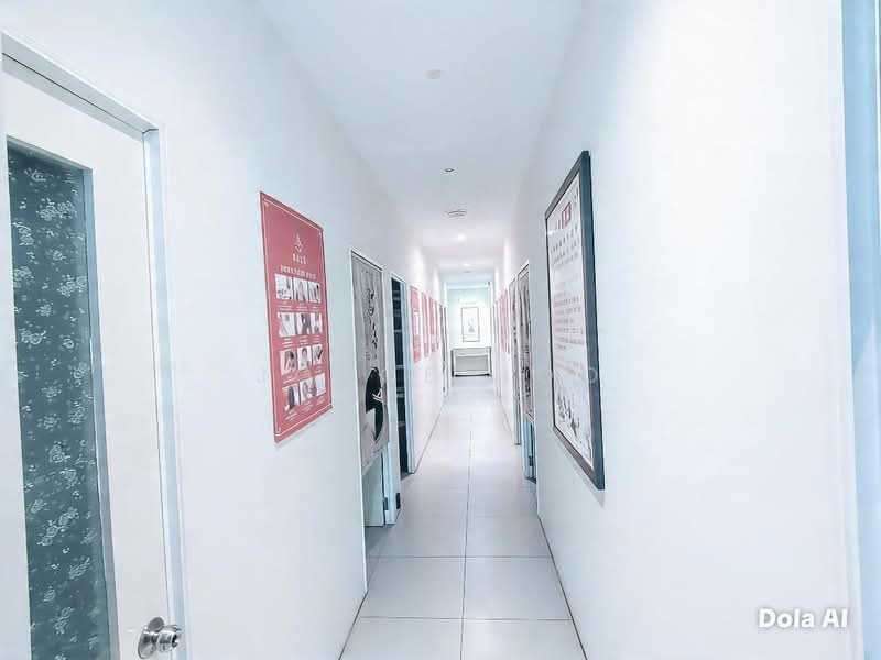 Kedai untuk Disewa di Bandar Puteri Puchong (Puchong) - Joyce Hoo - Corridor - PropertyGuru.com.my