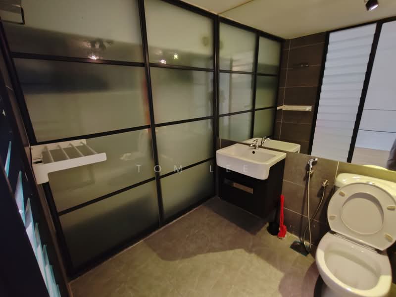 Kondominium untuk Disewa di Empire Damansara (Empire SOHO 2) - Tom Lee - Bathroom - PropertyGuru.com.my