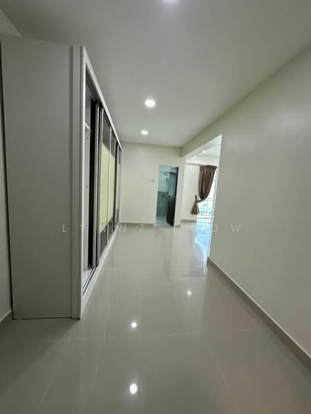 Condominium for Rent at The Uban Residence - Lynnz Seow - Corridor - PropertyGuru.com.my