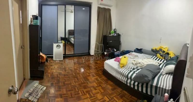 Terraced House for Sale in Seksyen 32, Kemuning Green Ville (Shah Alam) - Tabris Wong - Bedroom - PropertyGuru.com.my