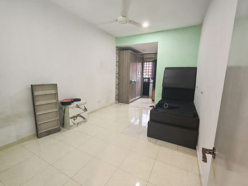 2-storey Terraced House for Sale in Taman Nusa Indah (Iskandar Puteri (Nusajaya)) - Sharon Ng - Living Room - PropertyGuru.com.my