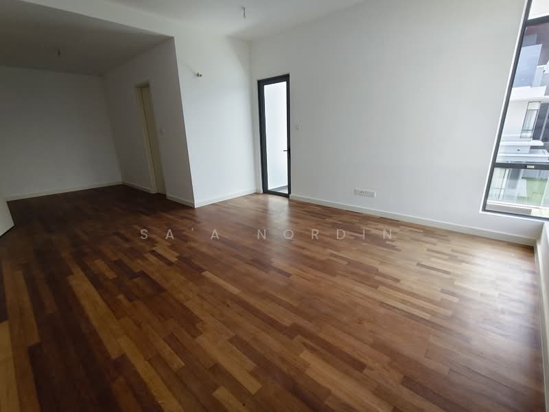 Semi-Detached House for Sale in Shah Alam (Selangor) - Sa'a Nordin - PropertyGuru.com.my