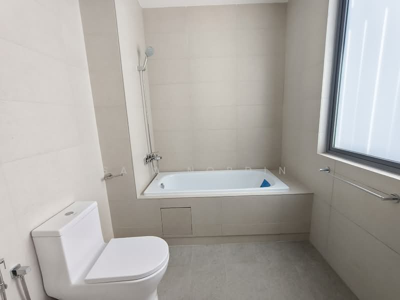 Semi-Detached House for Sale in Shah Alam (Selangor) - Sa'a Nordin - PropertyGuru.com.my