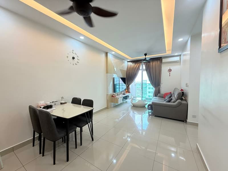 Service Residence for Sale at Meridin Bayvue Serviced Apartment - Coco Feng Lily - PropertyGuru.com.my