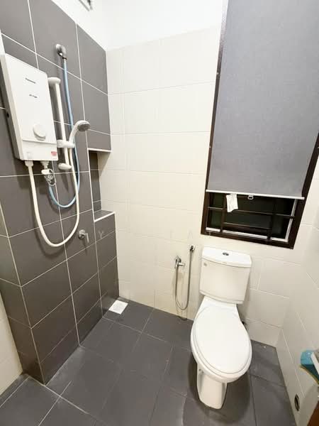 Rumah Teres 1 Tingkat untuk Dijual di Taman Pelangi Indah (Ulu Tiram) - Yik Tat - PropertyGuru.com.my