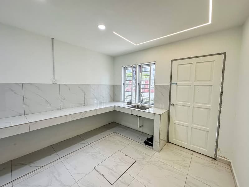 Rumah Teres 1 Tingkat untuk Dijual di Klang (Selangor) - Ashraff Daniel - Kitchen - PropertyGuru.com.my