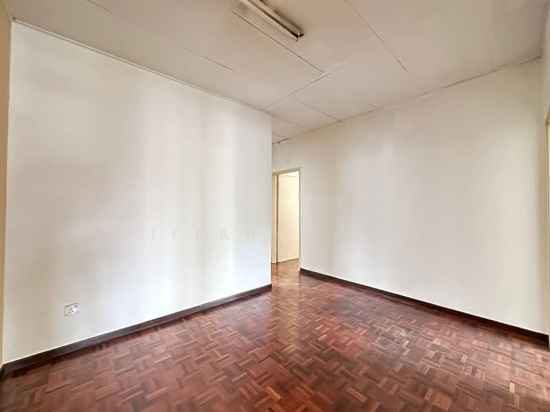2-storey Terraced House for Sale in Kota Emerald (Rawang) - Tiffany Yang - Bedroom - PropertyGuru.com.my