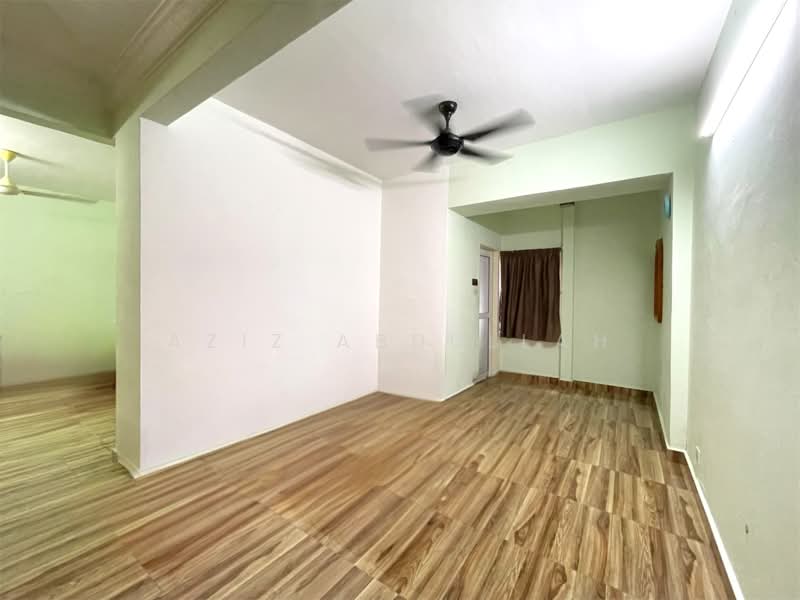 Rumah Teres 2 Tingkat untuk Dijual di Usj 13 (Subang Jaya) - Aziz Abdullah - PropertyGuru.com.my