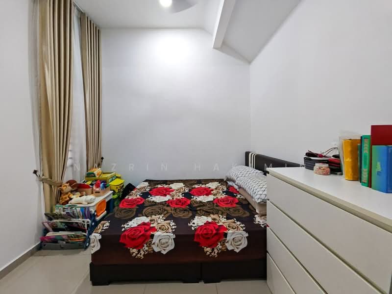 Rumah Bandar untuk Dijual di Taman Pandamaran Permai (Klang) - Nazrin Hakimin - PropertyGuru.com.my