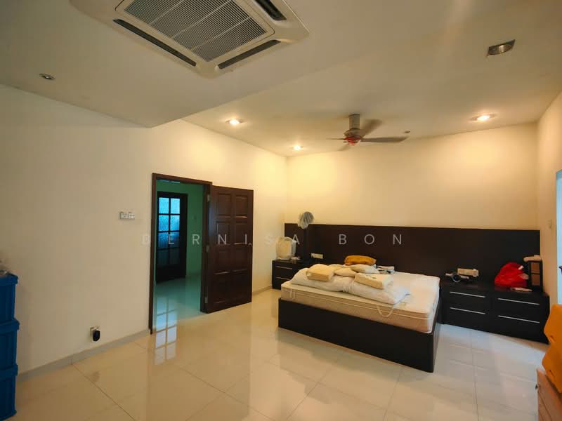 Rumah Teres 2 Tingkat untuk Dijual di Seksyen 19 (Petaling Jaya) - Bernisa Bon - Bedroom - PropertyGuru.com.my