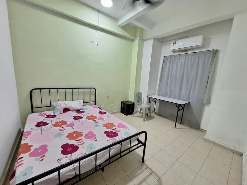 Apartment for Sale at Desa Skudai Apartment - Lex Hiew - Bedroom - PropertyGuru.com.my