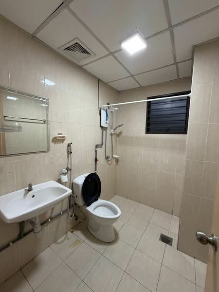 Condominium for Rent at Royal Domain Sri Putramas 2 - Samuel Tan - Bathroom - PropertyGuru.com.my