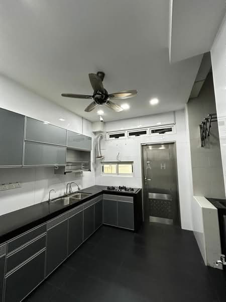 Commercial Semi-D for Rent in Kampung Nong Chik (Johor Bahru) - Steve Tah - Kitchen - PropertyGuru.com.my
