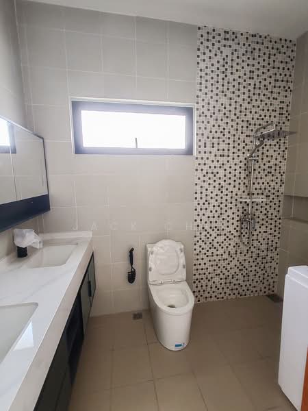 Rumah Banglo untuk Dijual di Bandar Tasik Senangin (Lenggeng) - Jack Chia - Bathroom - PropertyGuru.com.my