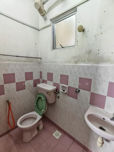 Apartment for Sale at Sri Impian Apartment - Winson Tan - Bathroom - PropertyGuru.com.my