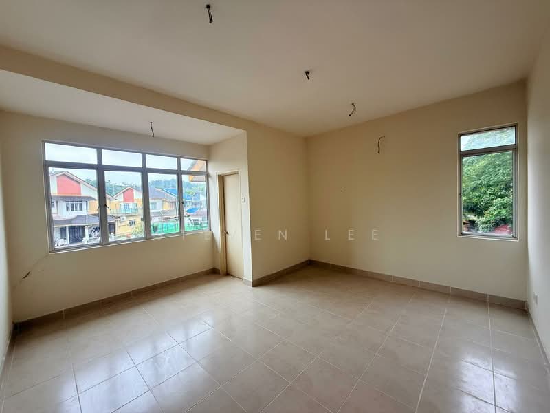 Semi-Detached House for Sale in Kota Emerald (Rawang) - Steven Lee - Interior - PropertyGuru.com.my