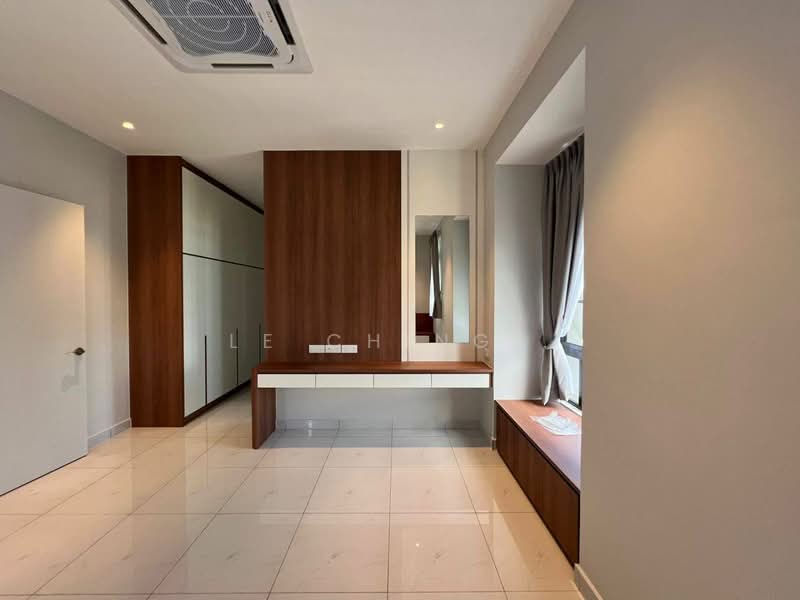 Servis Apartment untuk Disewa di D'Secret Garden (Pangsapuri Kempas Indah) - Le Ching . - Bedroom - PropertyGuru.com.my