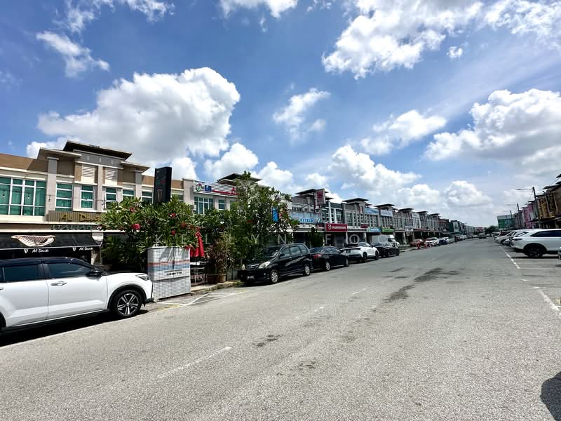 Shop for Sale in Taman Merdeka Permai (Batu Berendam) - Kellyn Foo - PropertyGuru.com.my