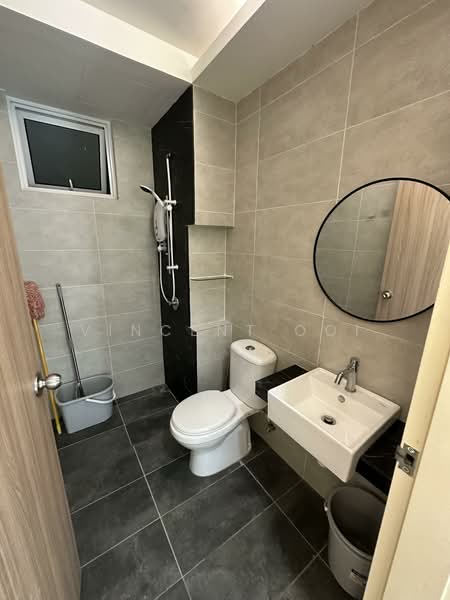Kondominium untuk Dijual di QuayWest Residence - Vincent Ooi - Bathroom - PropertyGuru.com.my