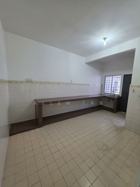 2-storey Terraced House for Rent in Kelana Jaya (Petaling Jaya) - Allen Tan - Kitchen - PropertyGuru.com.my