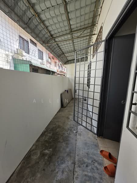 2-storey Terraced House for Rent in Kelana Jaya (Petaling Jaya) - Allen Tan - Exterior - PropertyGuru.com.my